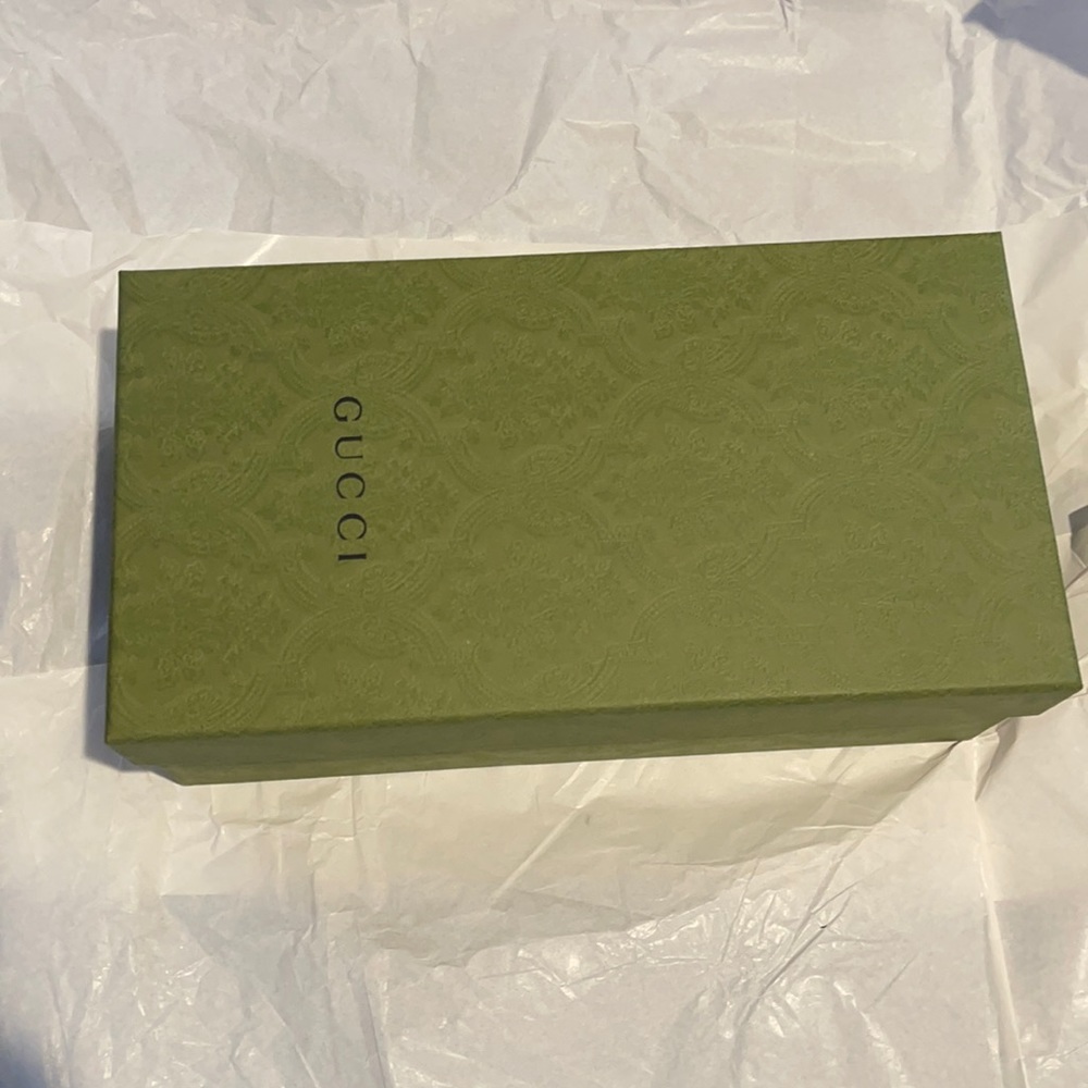 Gucci Authentic iconic gift box